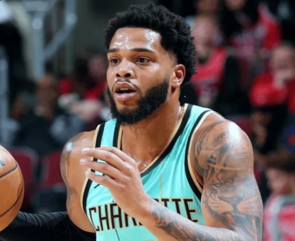 ng体育-Sidery：雄鹿、勇士、太阳有意布里奇斯，黄蜂要价至少1首轮