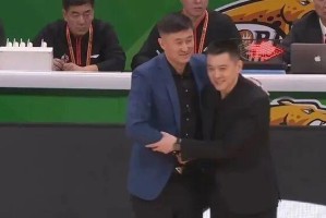 ng体育下载-公开发声！杨鸣力挺杜指导