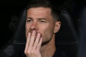 ng体育官网-队报：阿隆索从未打算主动辞职；任命阿隆索不是老佛爷的决定