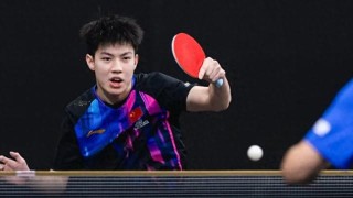 ng体育app-一日三赛全晋级，单打横扫梁靖崑，国乒小将展巨星潜质，王皓欣慰|黄友政|WTT常规挑战赛|比赛_新浪体育_新浪新闻